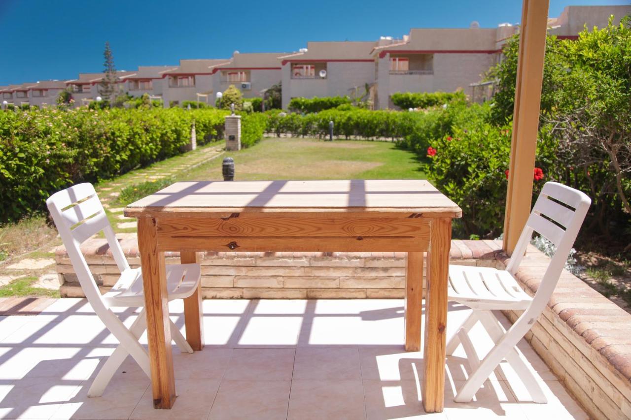 Villas Petro Beach El Alamein Exteriör bild