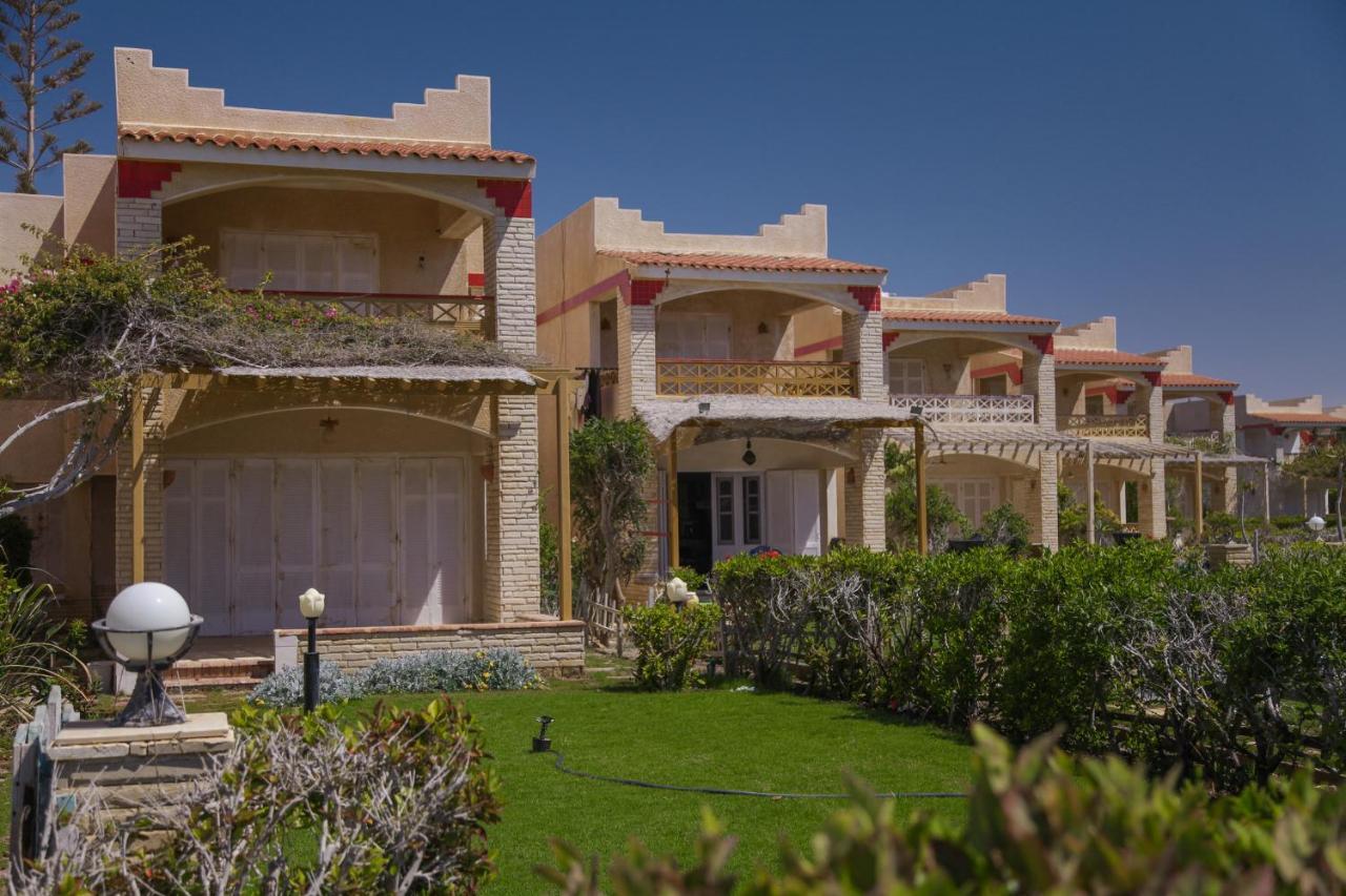 Villas Petro Beach El Alamein Exteriör bild