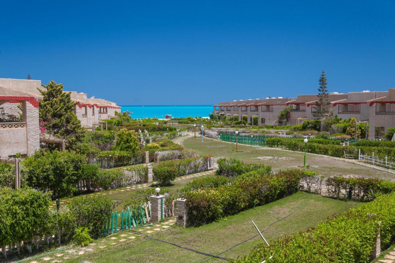 Villas Petro Beach El Alamein Exteriör bild
