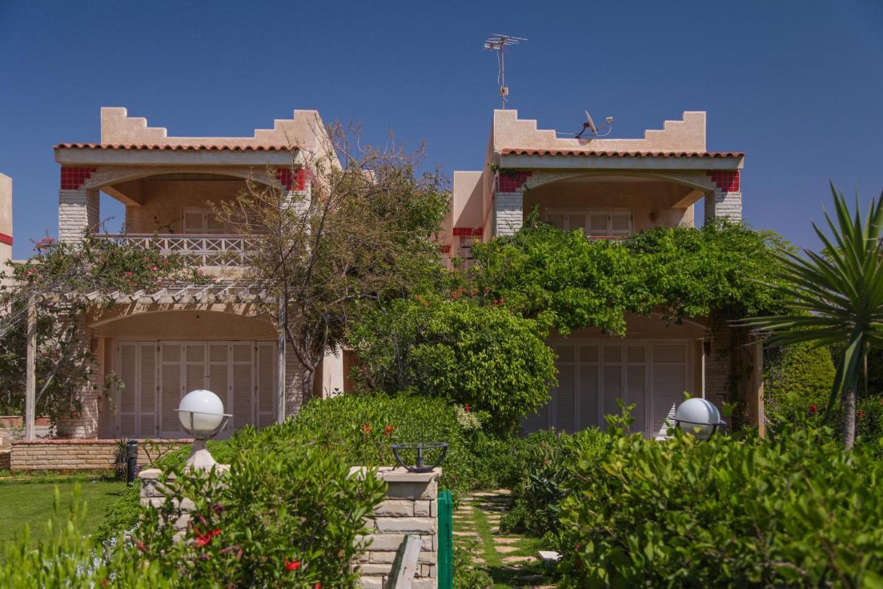 Villas Petro Beach El Alamein Exteriör bild