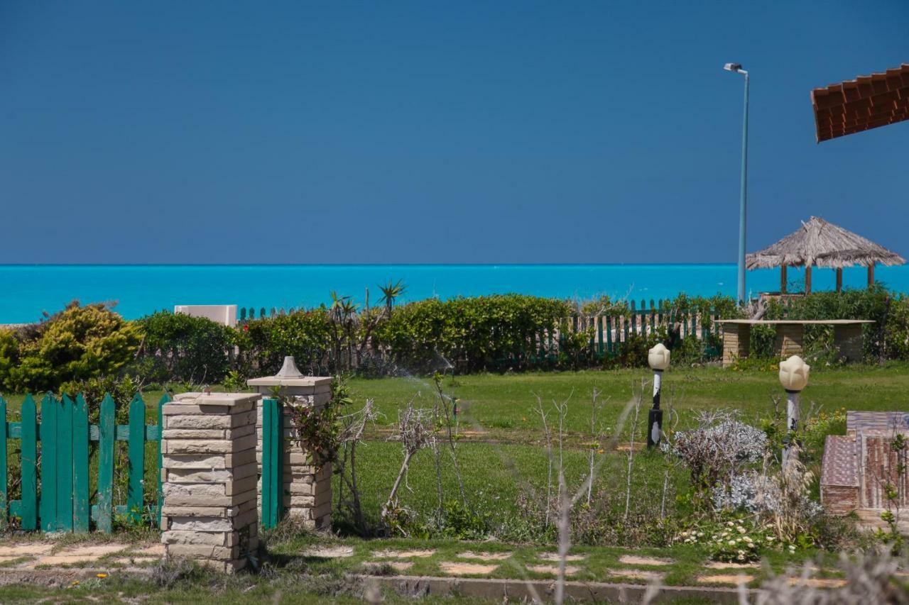 Villas Petro Beach El Alamein Exteriör bild